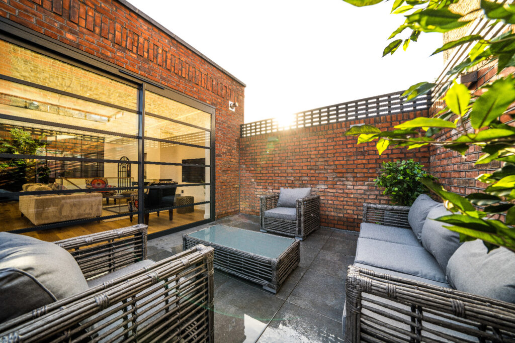 MAL02000
